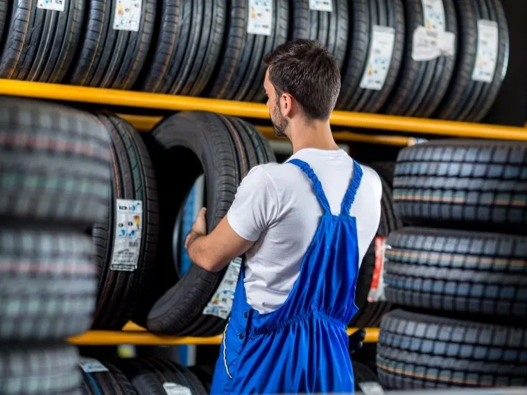 Demirci Oto Lastikçi